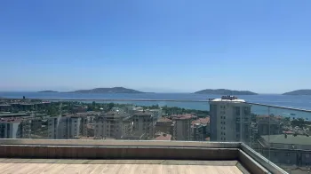 马尔特佩全景海景顶层公寓